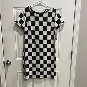 Bisou Bisou Black and White Sheath Midi Dress